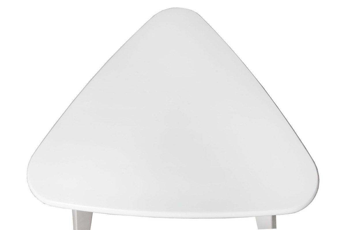 Стол журнальный "Ретро" массив (треугольный) Элегия